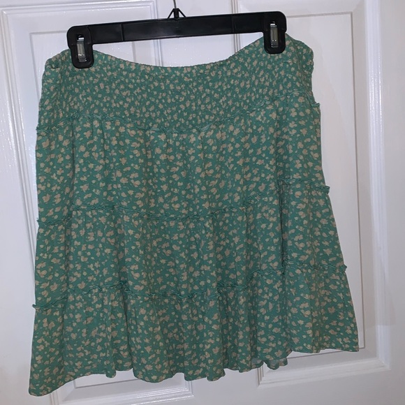 American Eagle Green Floral Mini Skirt, XL - Picture 1 of 3